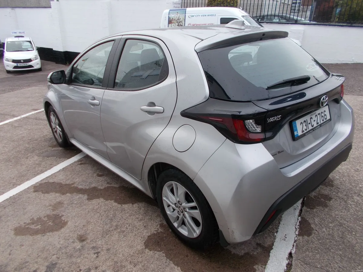 Toyota Yaris 2023-  NCT  Jan 2029 - Image 4