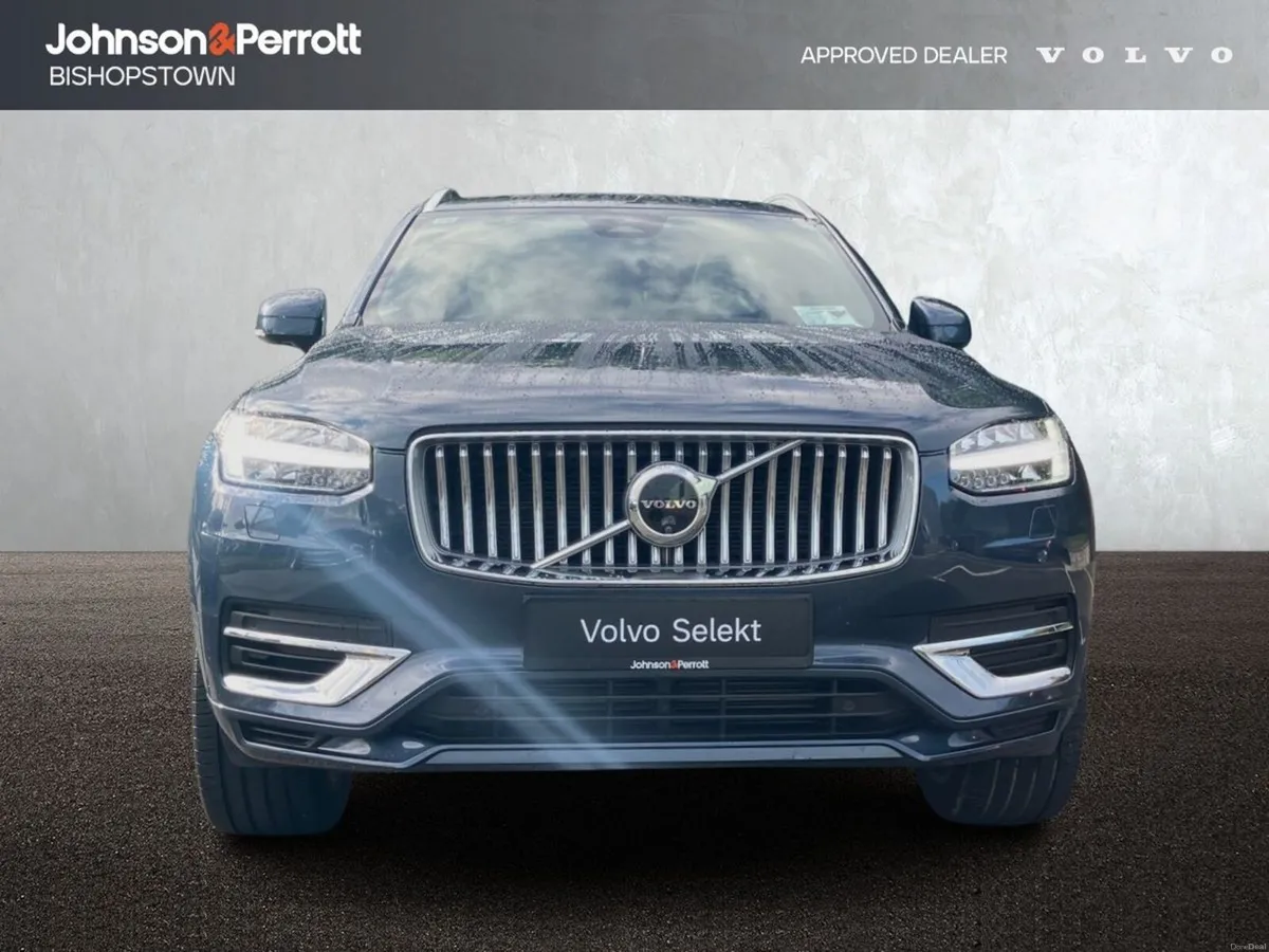 Volvo XC90 T8 455 bhp AWD PHEV Plus Bright (Two Ye - Image 4