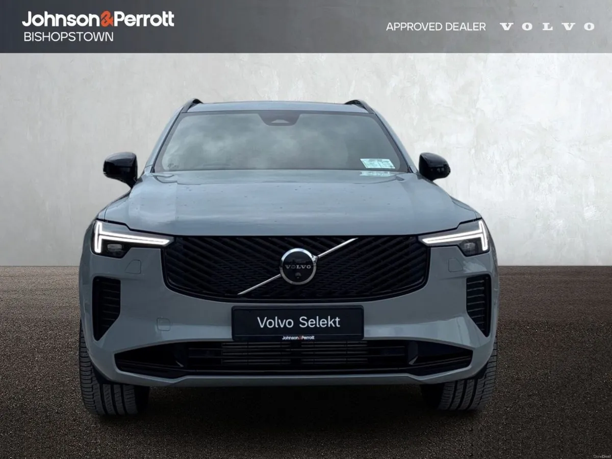 Volvo XC90 T8 455bhp PHEV AWD Plus Dark - Dark Tin - Image 4