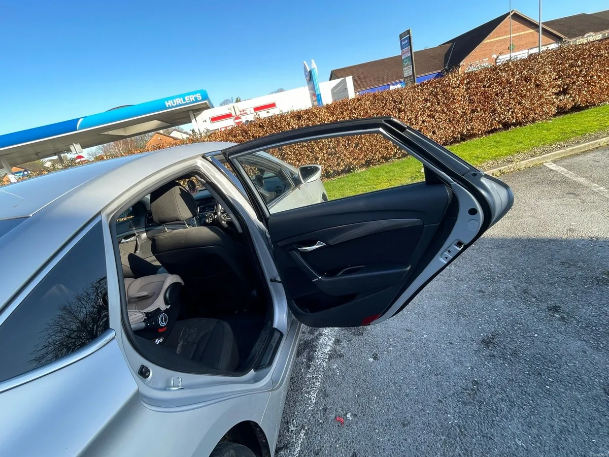 2014 Hyundai i40 1.7 CRDi Automatic - Image 5