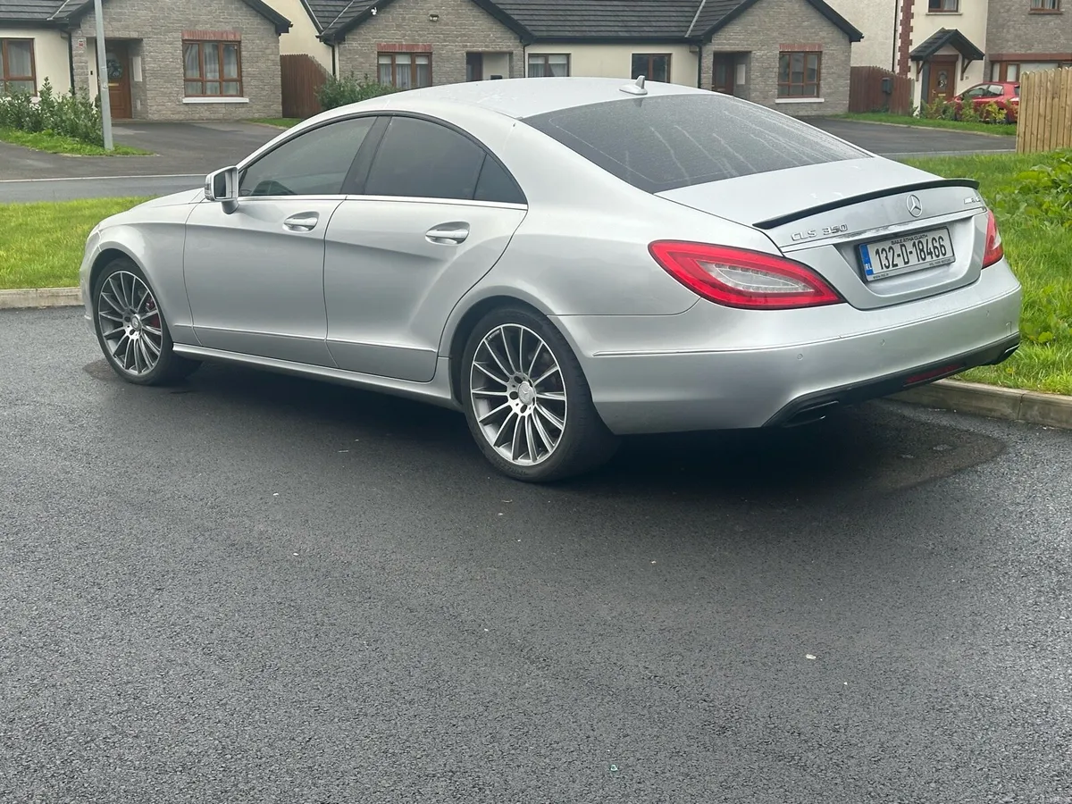 Mercedes cls - Image 2