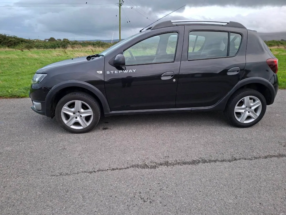 2015 dacia stepway nct 9/27 tax 9/27 - Image 3