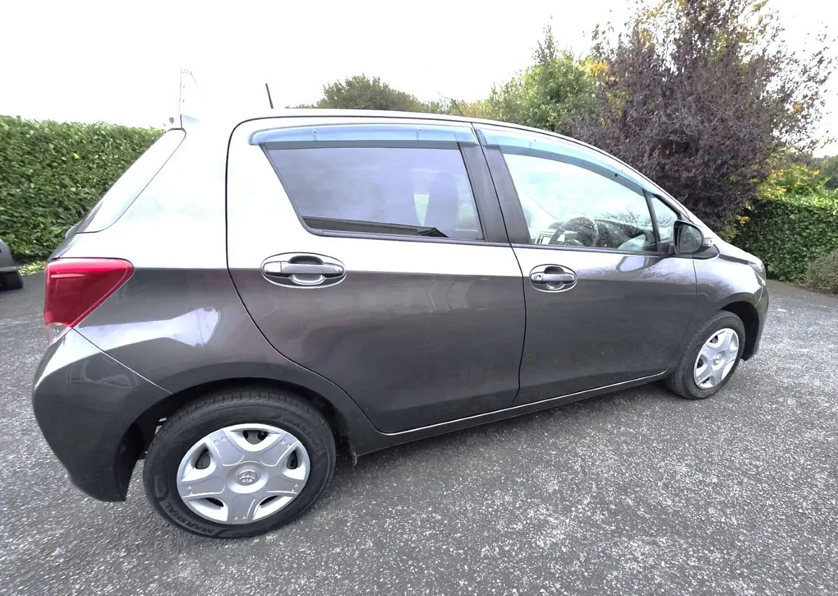 Toyota Vitz 2016 - Image 2