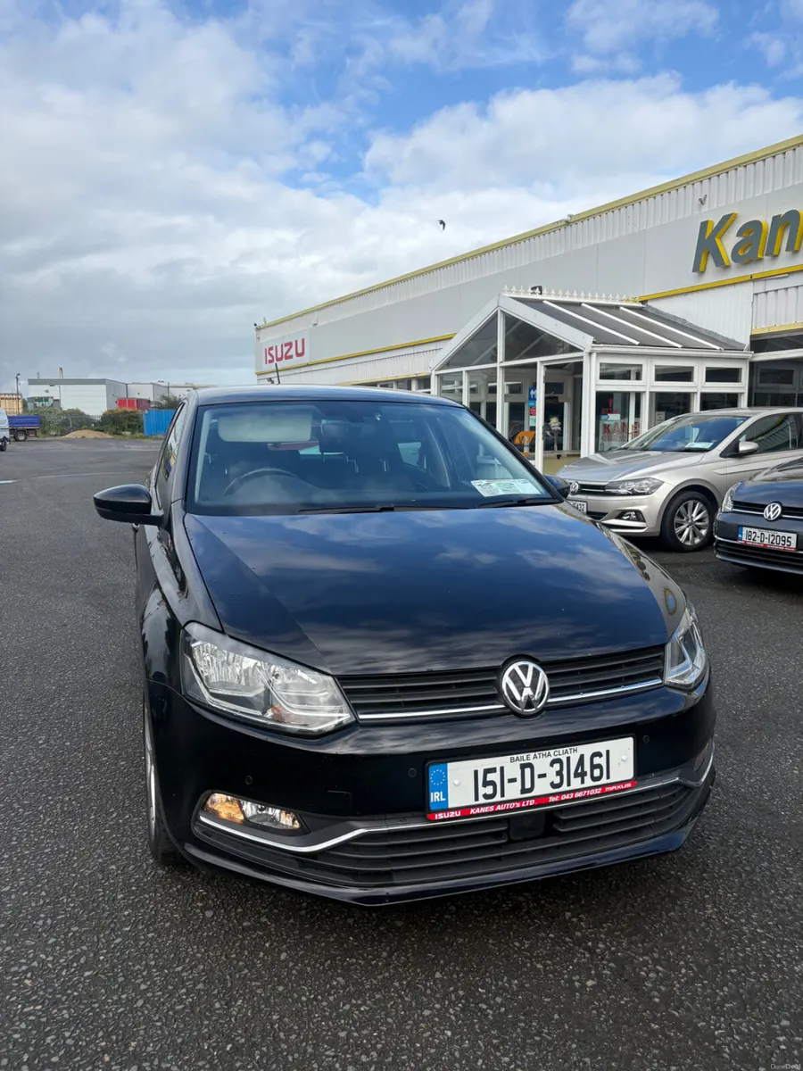 Volkswagen Polo 2015 - Image 2