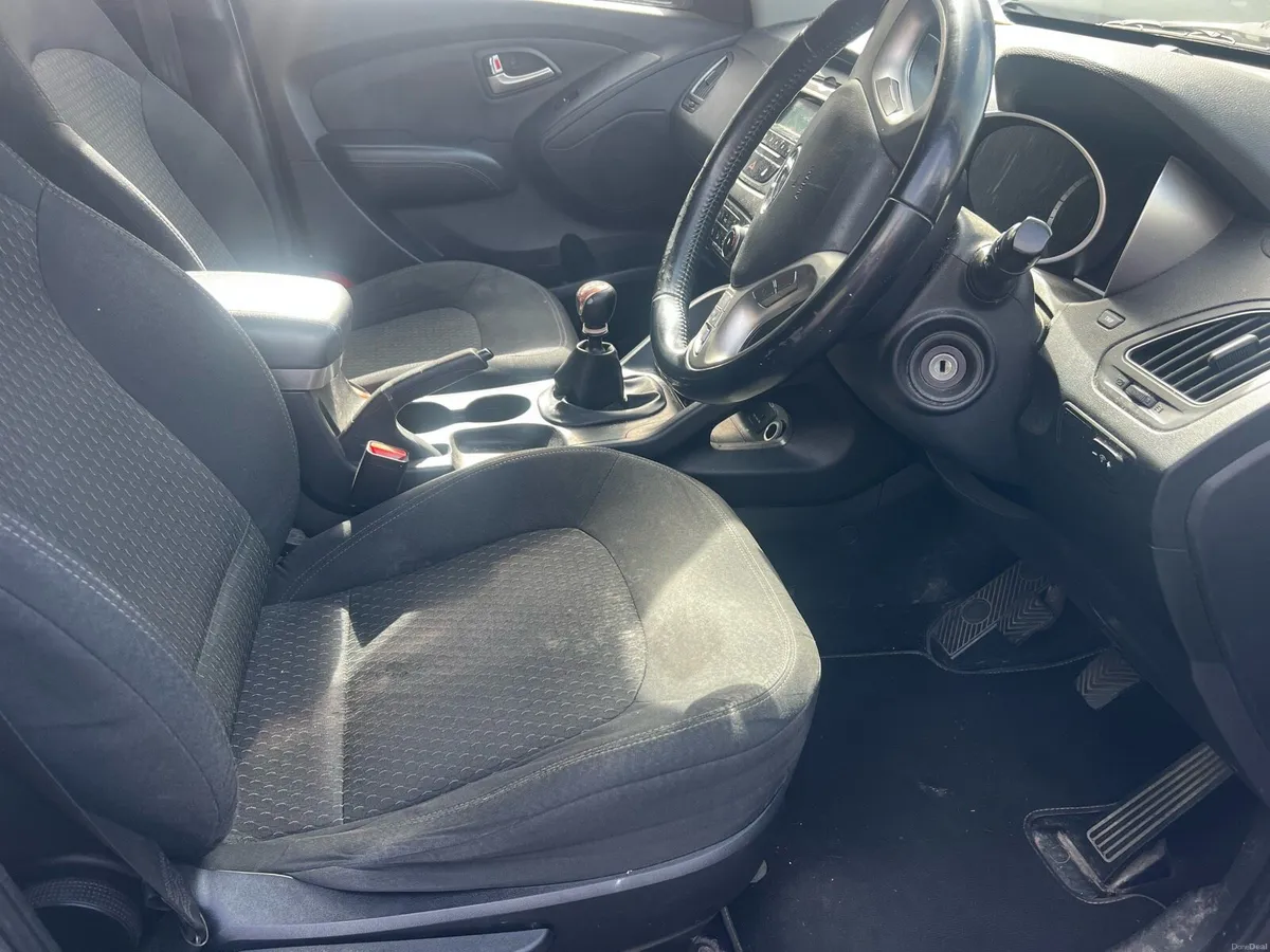 Hyundai IX35 - Image 6
