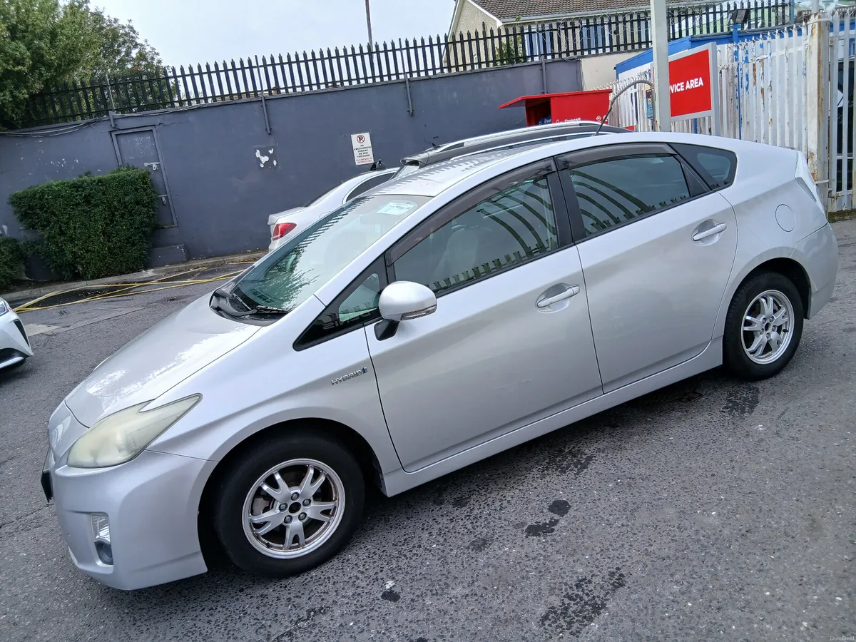 Toyota Prius 2011 NCT AND TAX - Image 2