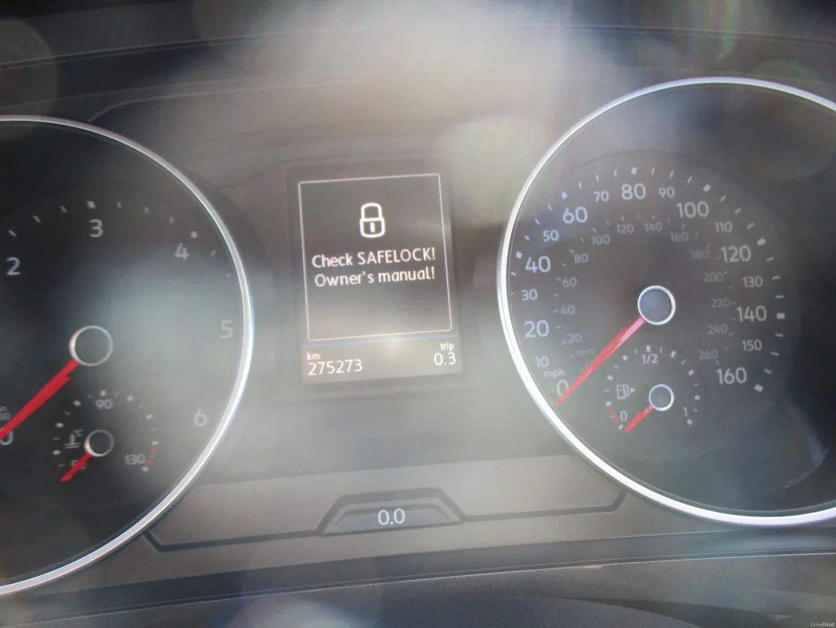 Volkswagen Tiguan 2018 2.0 TDI COMFORTLINE 150 BHP - Image 2