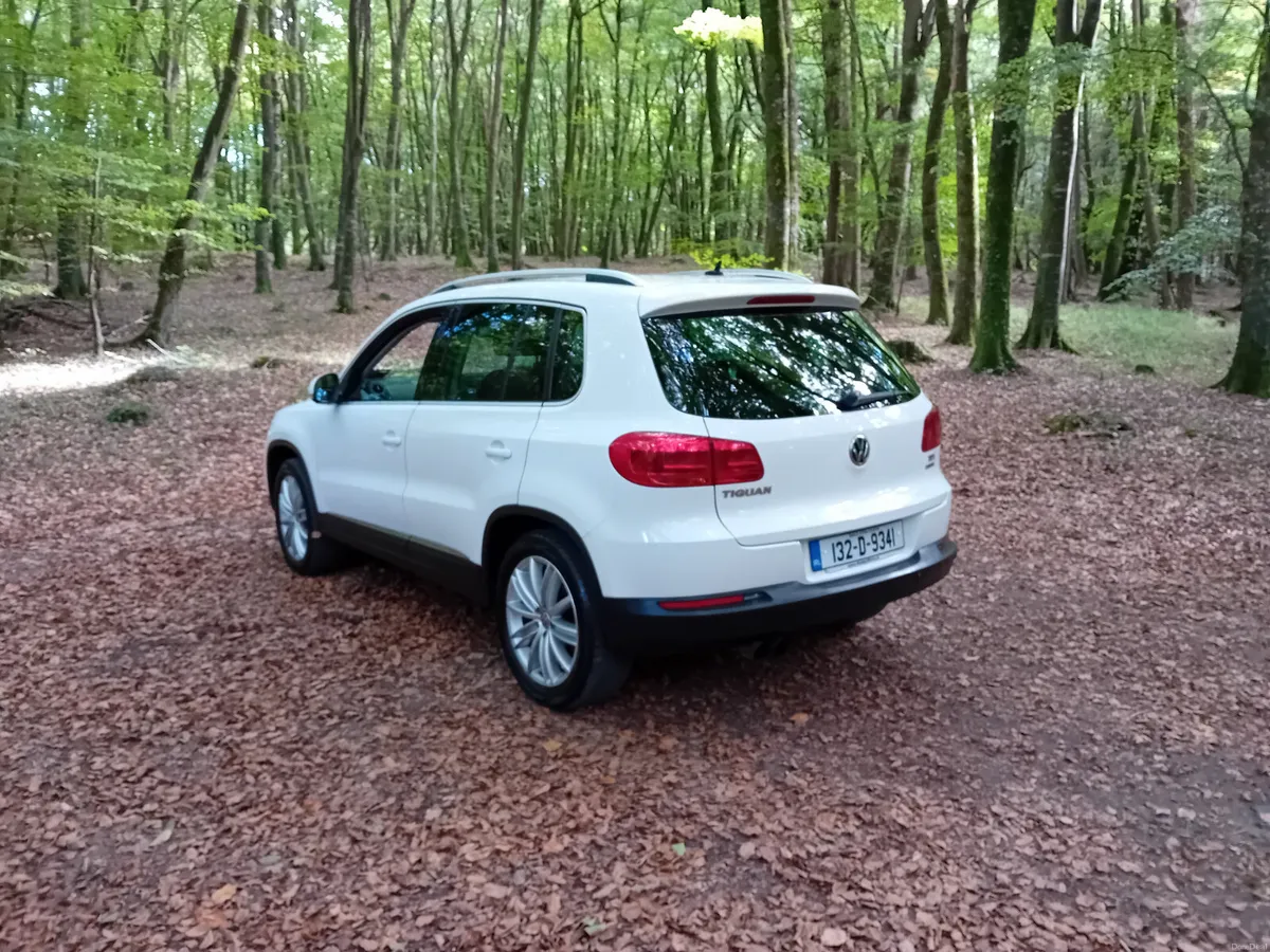 132 VW TIGUAN 2.0TDI 6 SPEED  SUV €5,850. - Image 6