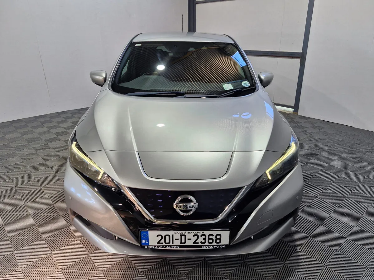 2020 Nissan Leaf SV 40KW NCT 01/28 - Image 6