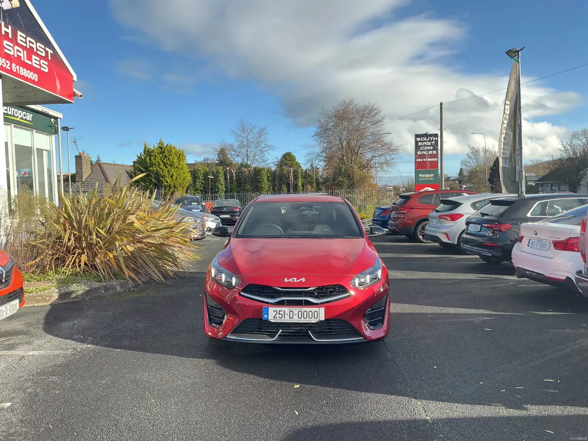 2025 KIA CEED G-LINE 1.5L PETROL - Image 4