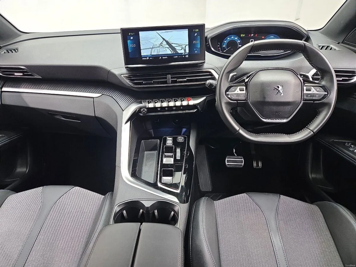 Peugeot 3008 1.6 Allure PHEV Auto - Image 3