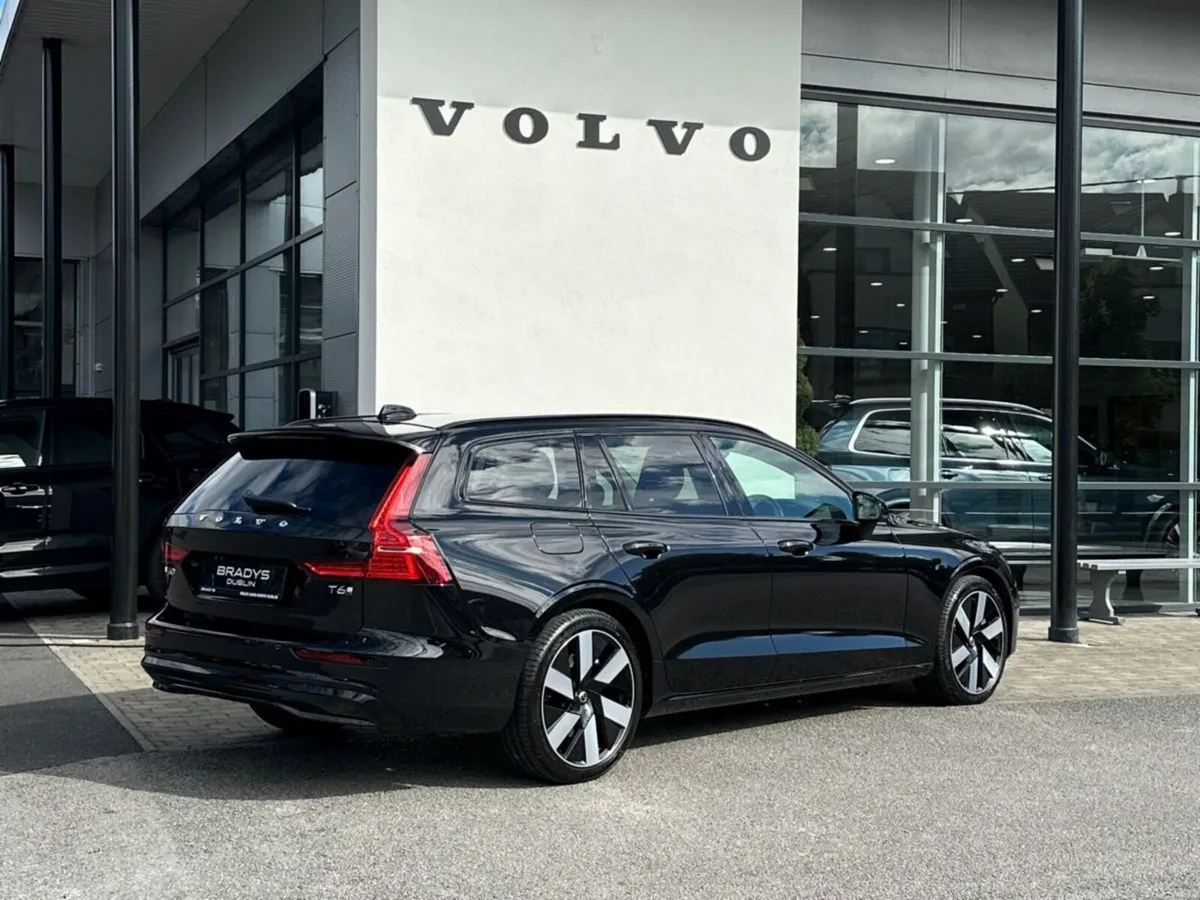 Volvo V60 V60 + T6 Phev Awd Auto Plus Recharge T6 - Image 6