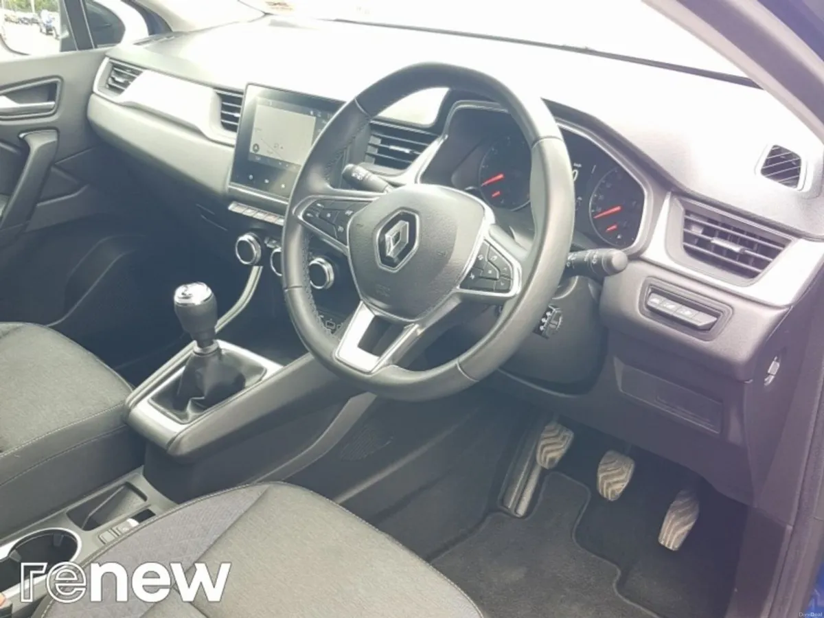 Renault Captur ICONIC - Image 6
