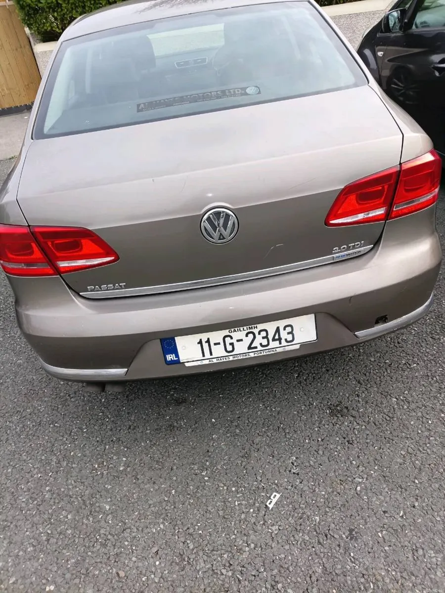 Volkswagen passat - Image 6