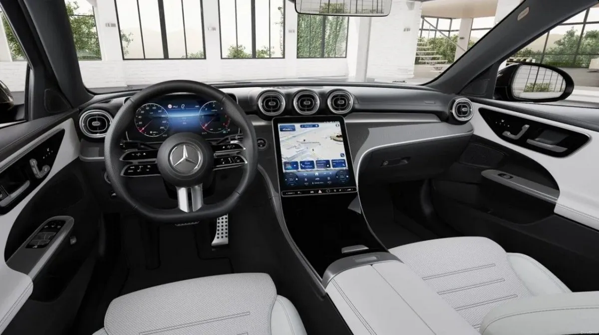 Mercedes-Benz C-Class C 200d AMG LINE PLUS EDITION - Image 2