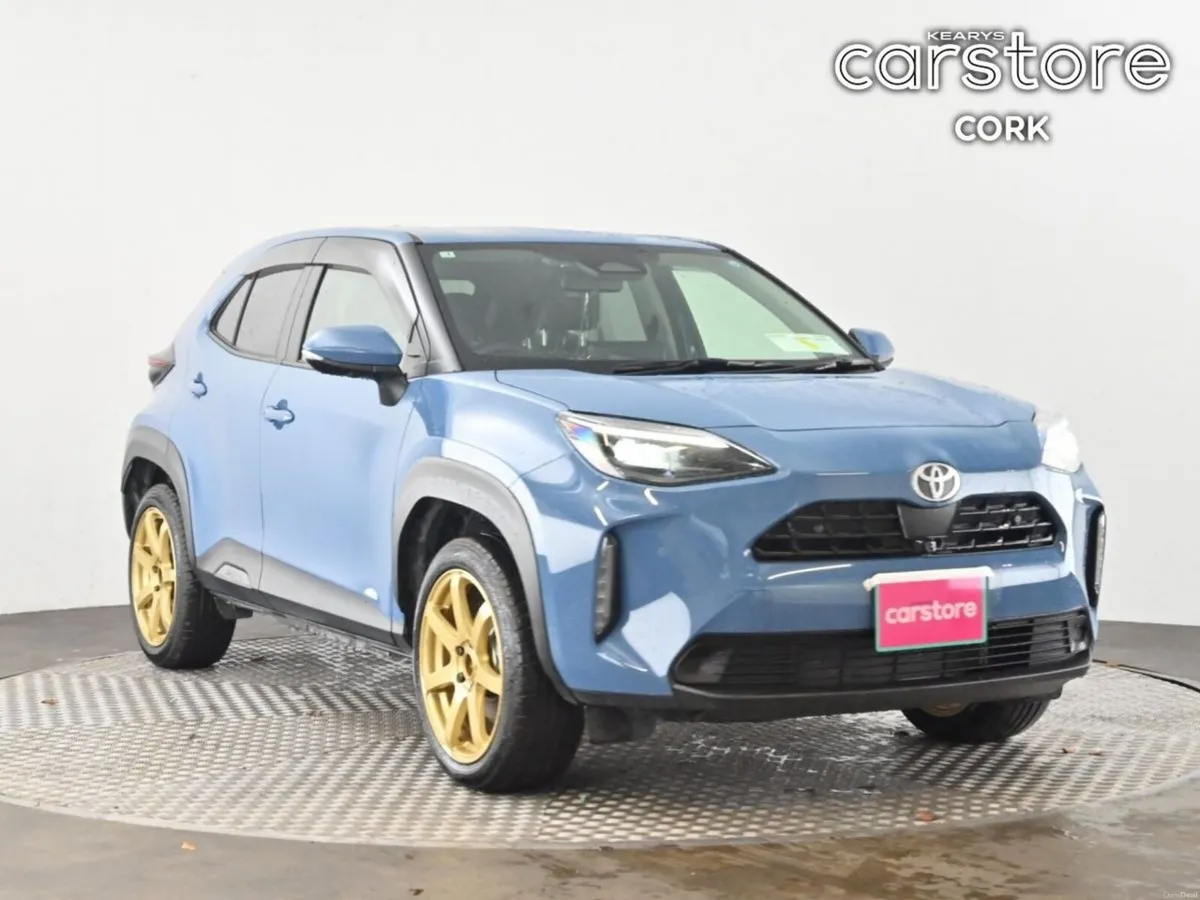 Toyota Yaris Cross 1.5 HYBRIZ Z * STUNNING CAR* - Image 1