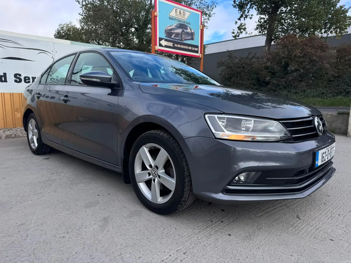 162 VW Jetta 1.2 TSI 105HP Comfortline Low Miles - Image 1