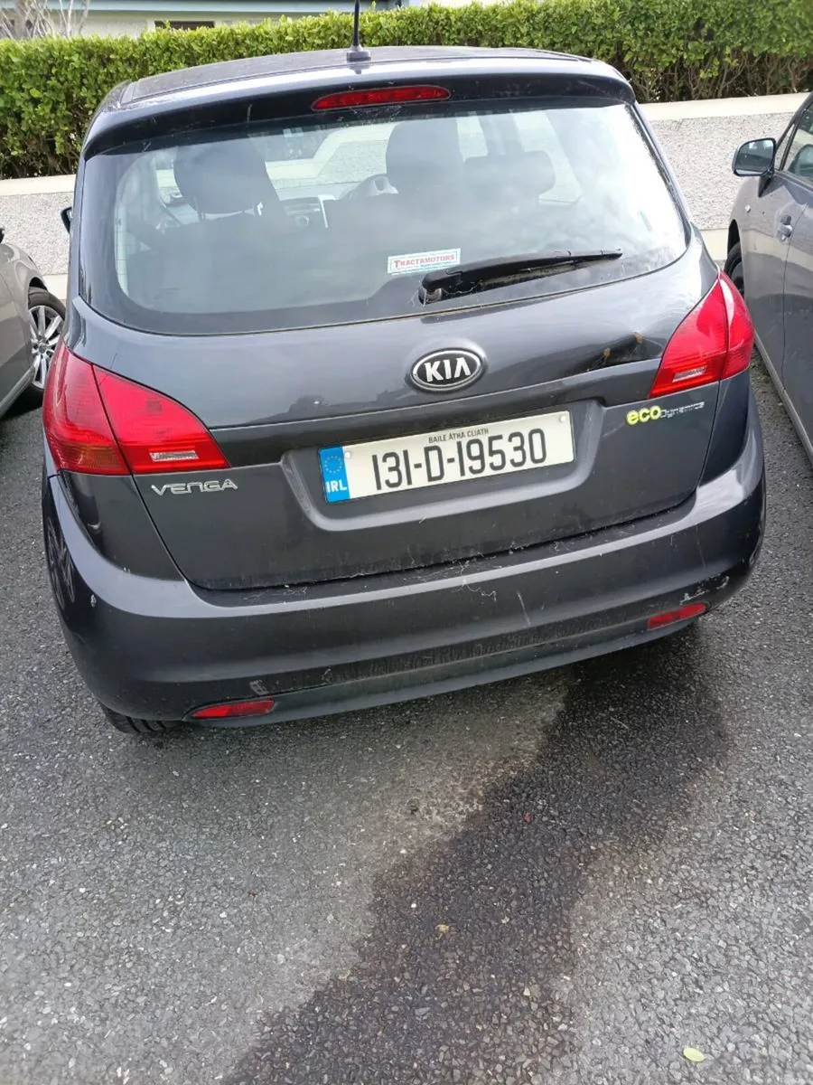 Car - Image 4
