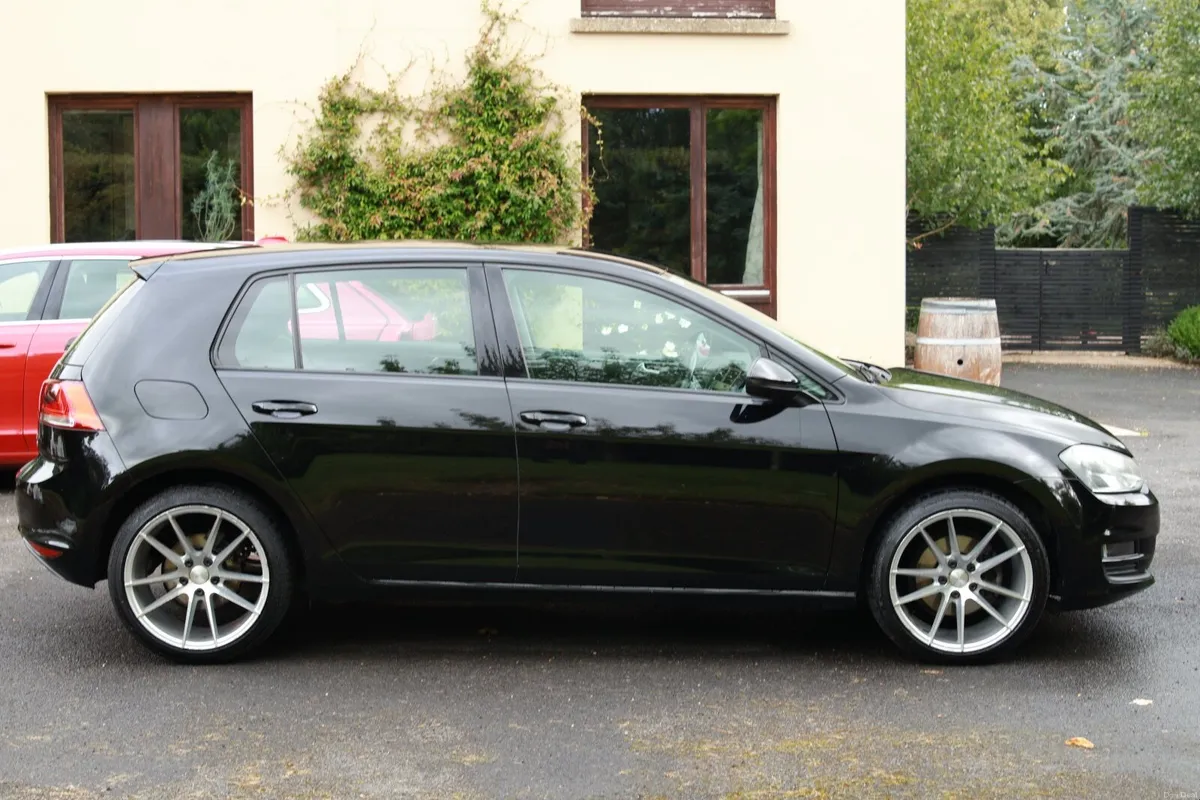Volkswagen Golf 2013 - Image 4