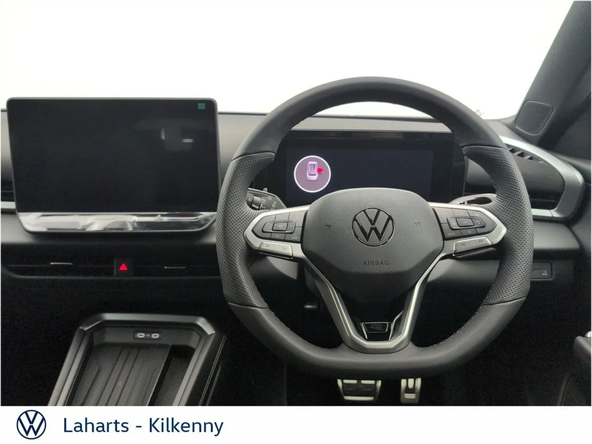 Volkswagen T-Roc R-LINE 1.5TSI 150HP MHEV - Image 2