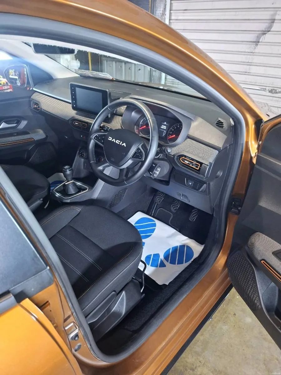 Dacia sandero stepway - Image 5