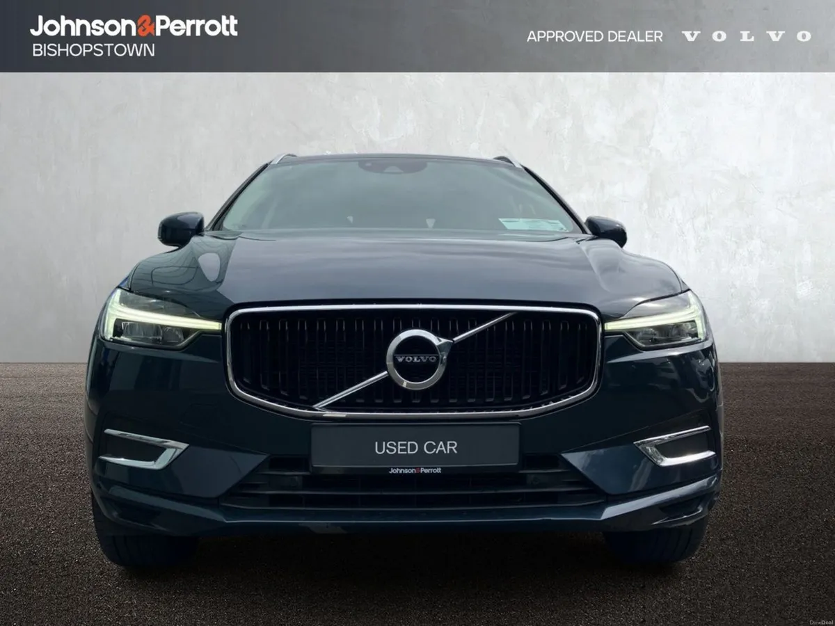 Volvo XC60 B4 197bhp Diesel MHEV Momentum - Denim - Image 4