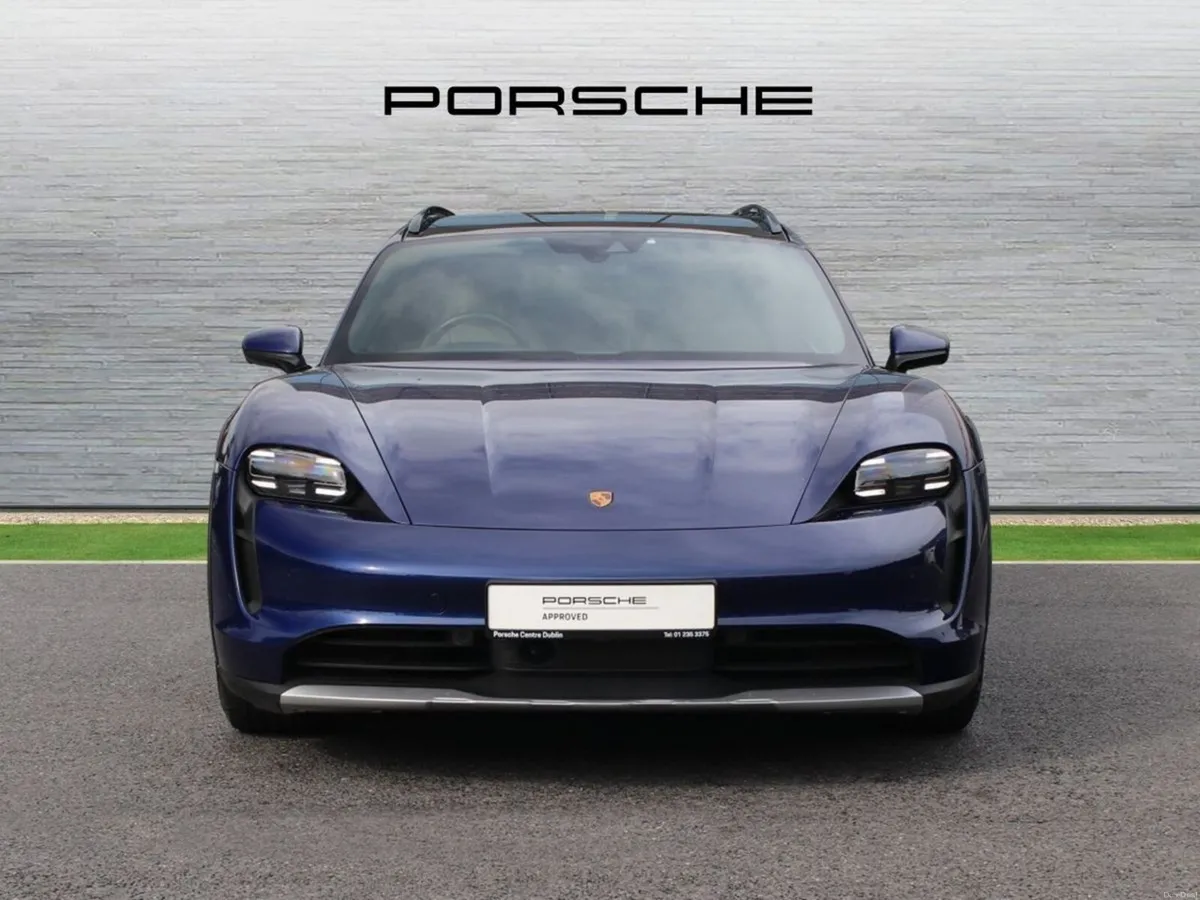 Porsche Taycan 4S Cross Turismo - Image 6