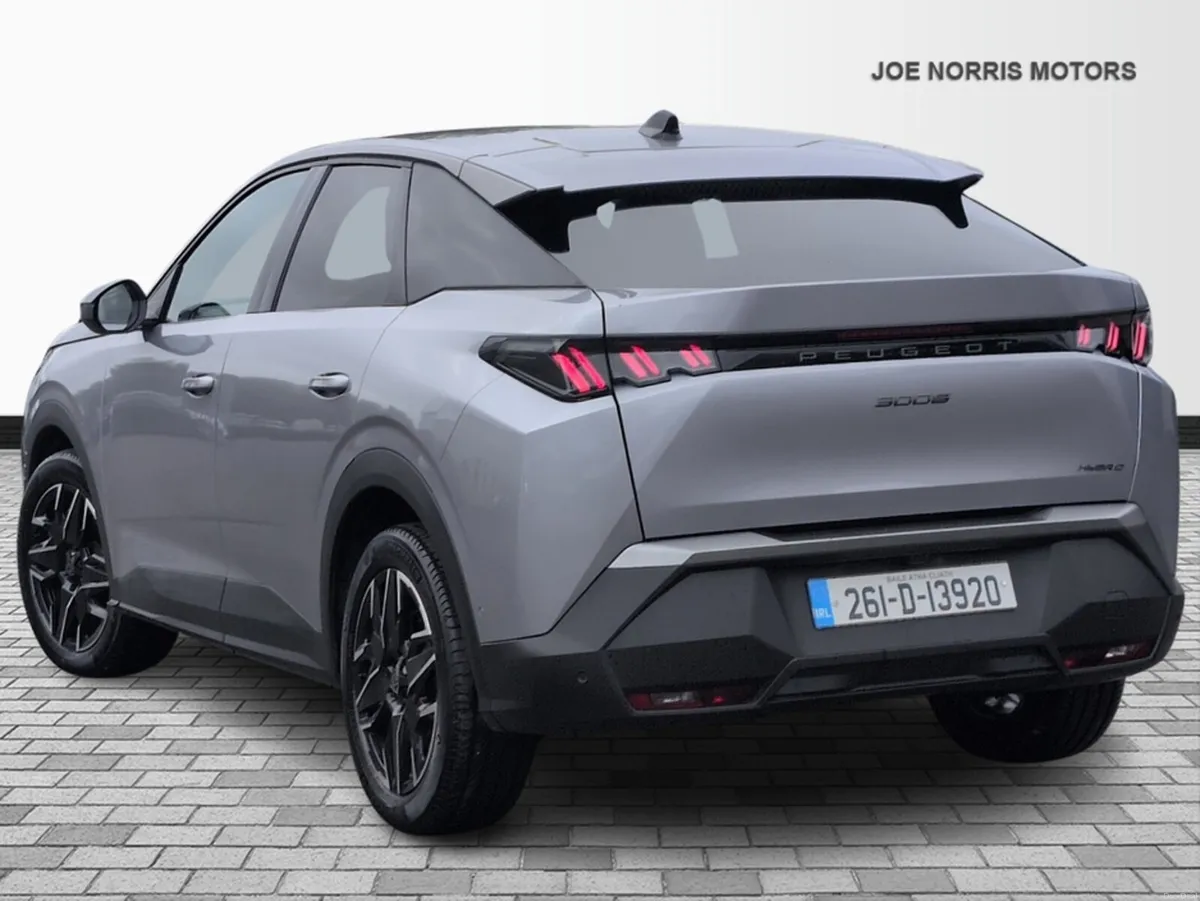 Peugeot 3008 STD ALLURE MHEV 136 E-DCC - Image 3