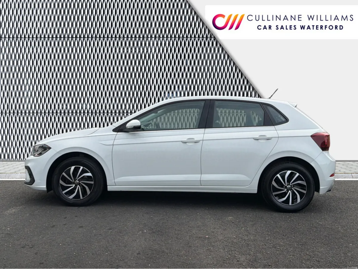 Volkswagen Polo 2024 LIFE EDITION 1.0 PETROL 95BHP - Image 5