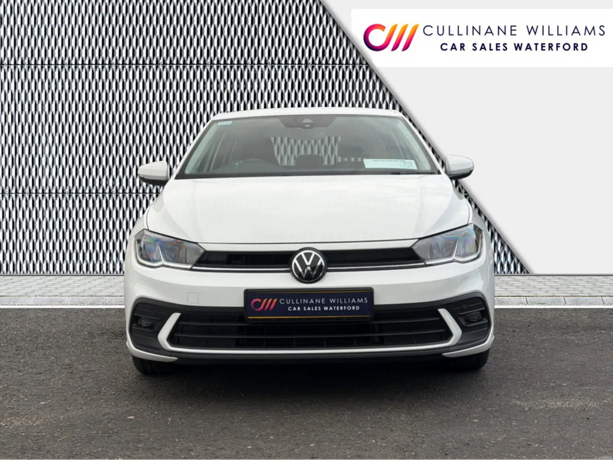 Volkswagen Polo 2024 LIFE EDITION 1.0 PETROL 95BHP - Image 2