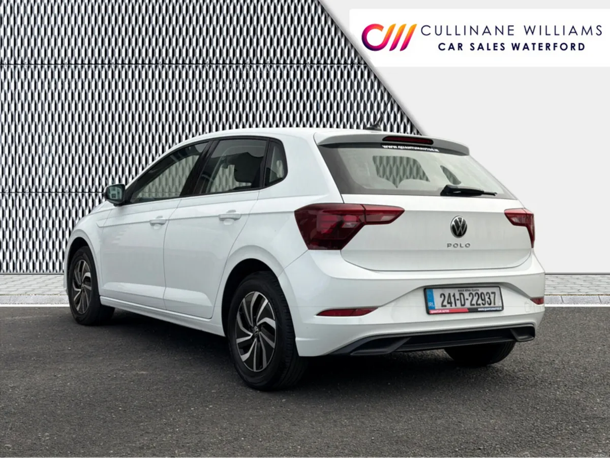Volkswagen Polo 2024 LIFE EDITION 1.0 PETROL 95BHP - Image 6