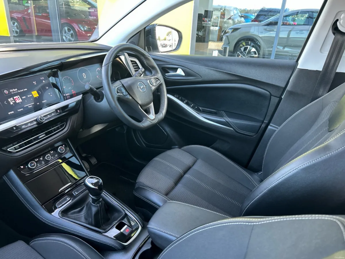 Opel Grandland ELEG-1.2 130PS-PET X - Image 2