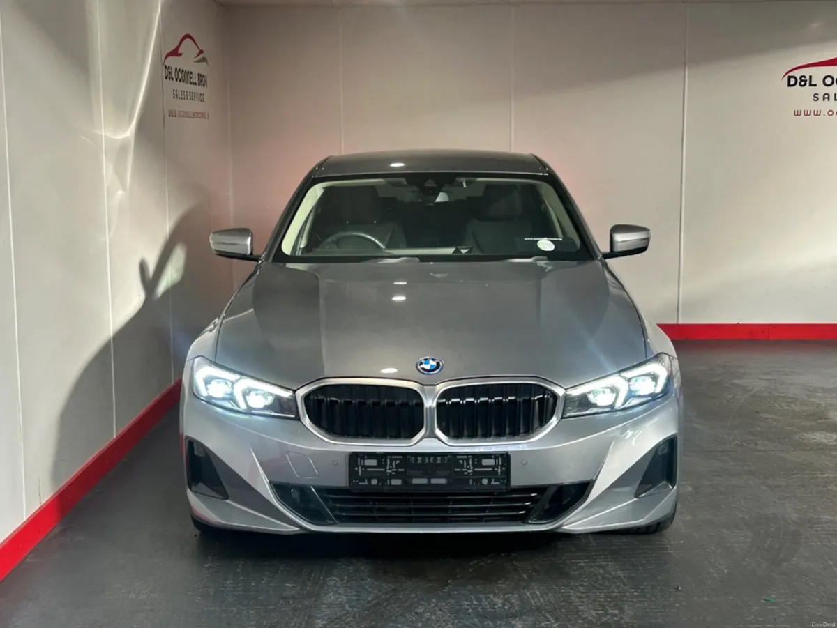 BMW 3-Series 330e Sport 4DR AUTO - Image 3
