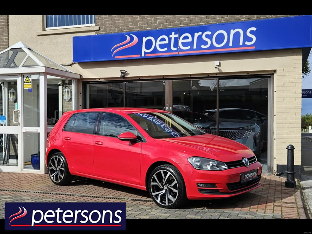 Volkswagen Golf 1.6 TDI MATCH BLUEMOTION 105PS 5DR - Image 1