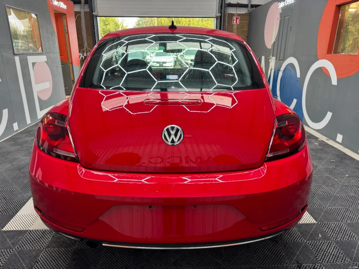 Volkswagen Beetle 2018 VOLKSWAGEN BEETLE DESIGN 1. - Image 4