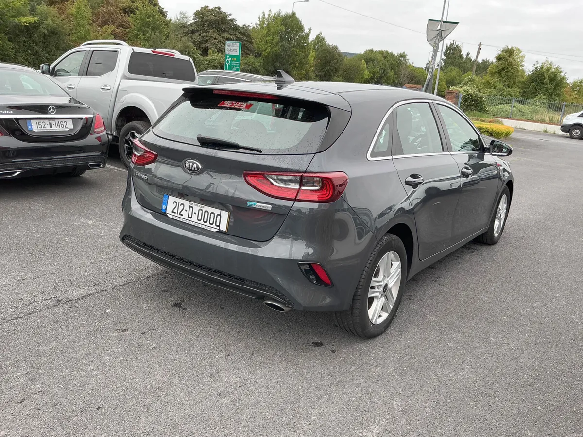 2021 KIA CEED CRDI ISG 2 DIESEL - Image 5