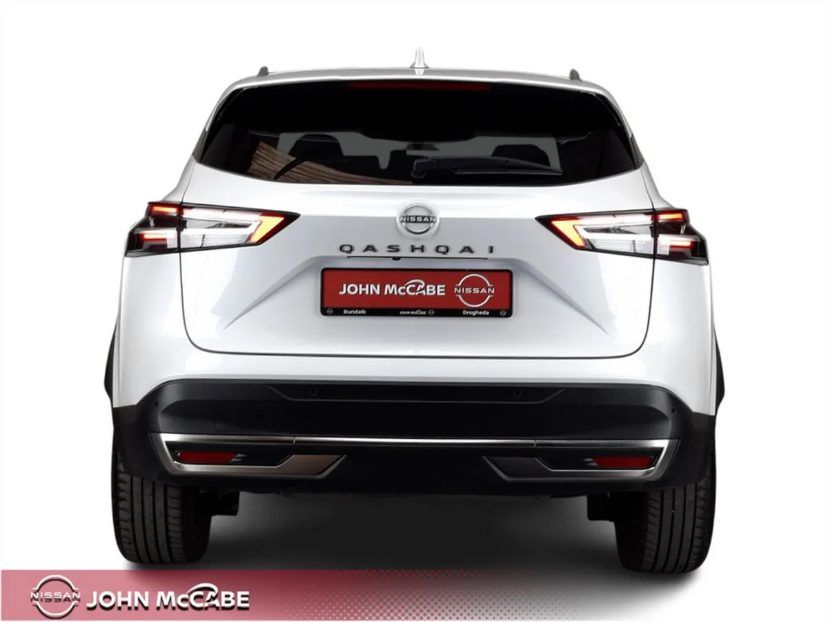 Nissan Qashqai 1.3 MILD HYBRID SV PREMIUM MANUAL * - Image 6