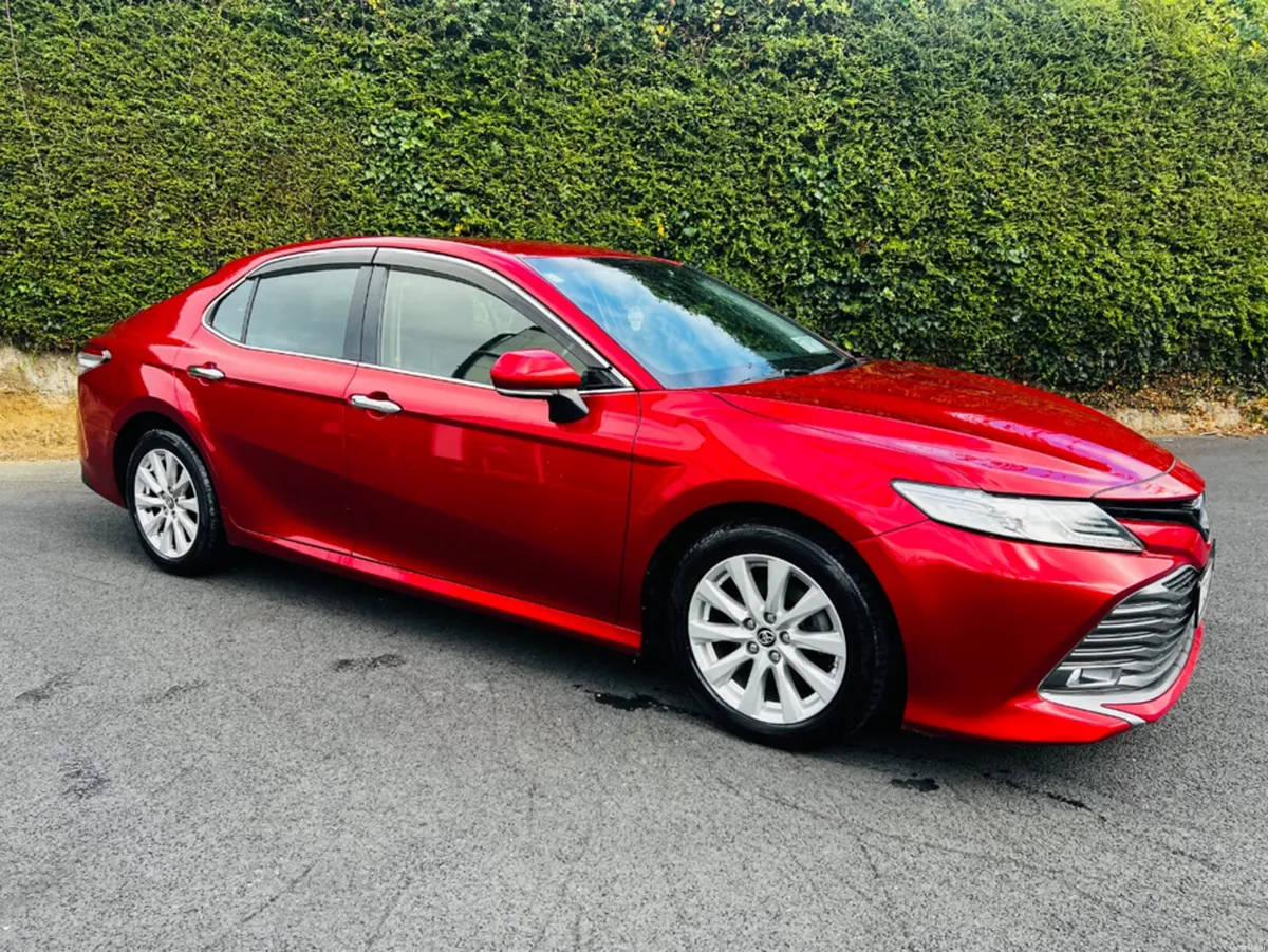 Toyota Camry AXVH70 4DR AUTO - Image 3