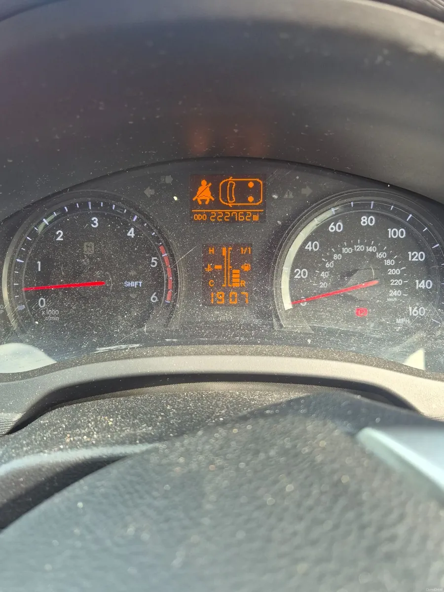 Toyota Avensis 2012 - Image 3