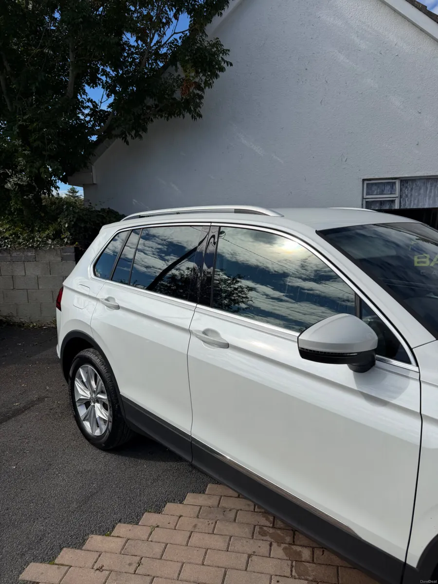 Volkswagen Tiguan 2019 2.0 TDI AUTO - Image 5