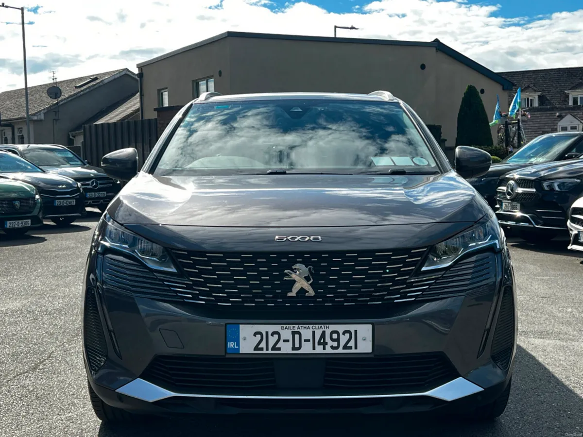 Peugeot 5008 FL ALLURE 1.5 BLUE HDI 7 SEAT *HIGH S - Image 2