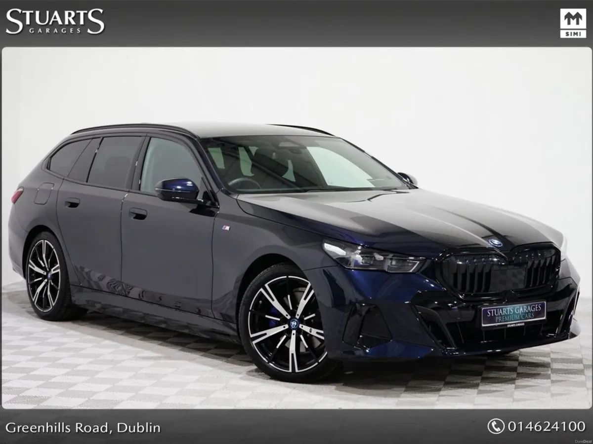 BMW 5-Series PANORAMIC GLASS ROOF, COMFORT PACK, T - Image 1
