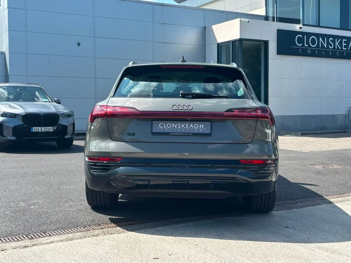Audi Q8 e-tron QUATTRO SPORT - Image 6