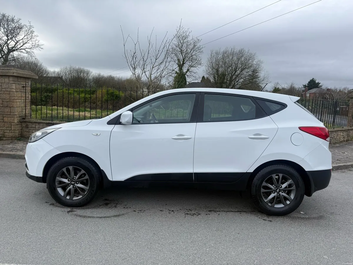 Hyundai IX35 New NCT 08/27 - Image 5