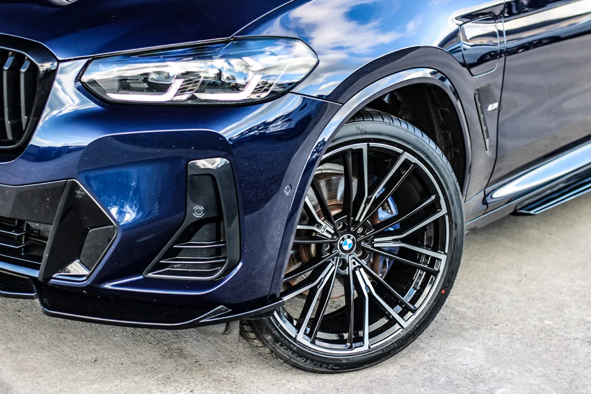 2024 BMW X3 M-SPORT X-DRIVE PRO PACK - Image 3