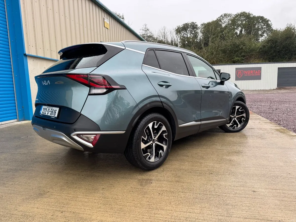 222 KIA SPORTAGE diesel hybrid automatic - Image 4
