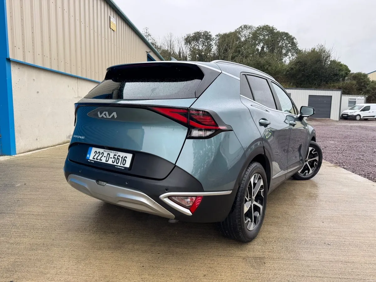 222 KIA SPORTAGE diesel hybrid automatic - Image 6