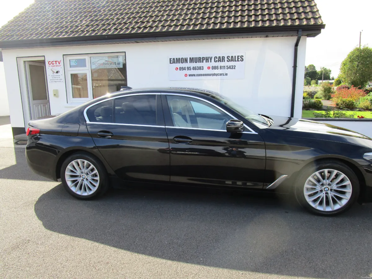 BMW 5-Series 2021 - Image 5