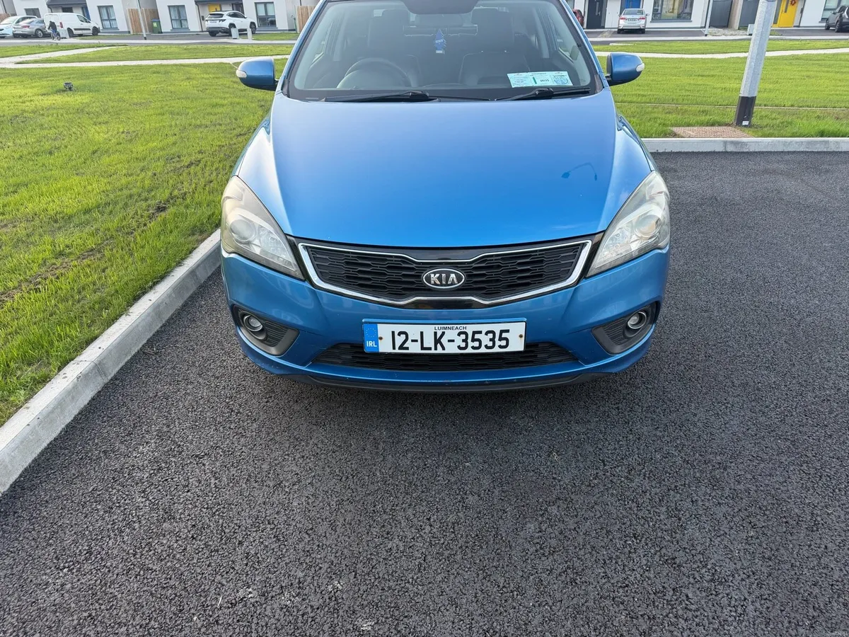 2012 Kia Ceed - Image 2