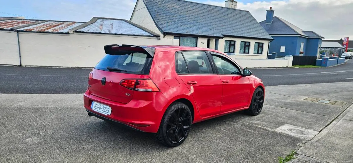 2016 Volkswagen Golf <<< New Nct 11/27 >>> - Image 5